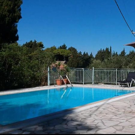 Gastouri Villa Pascalia With Heated Pool In October And Views Ahílio Kültér fotó