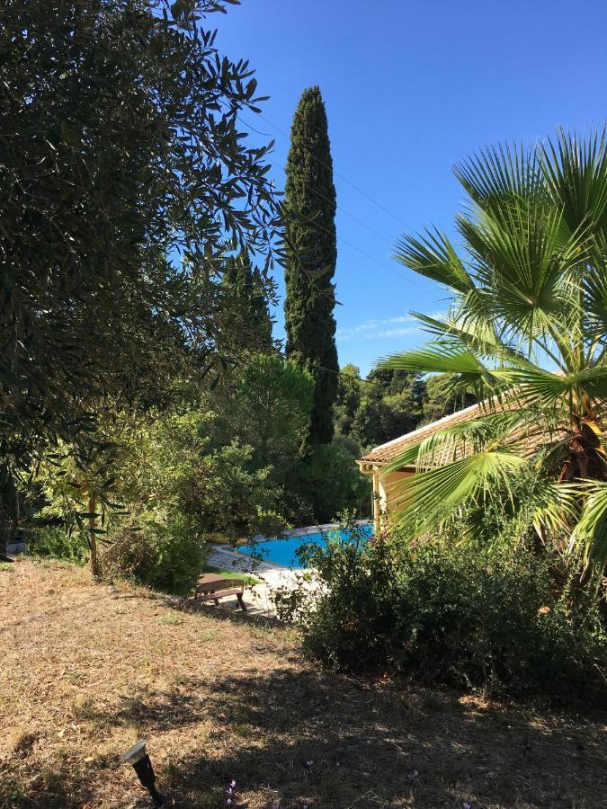 Gastouri Villa Pascalia With Heated Pool In October And Views Ahílio Kültér fotó